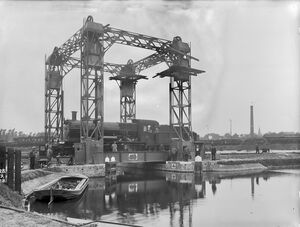 Liftbridge with NS 3775.jpg